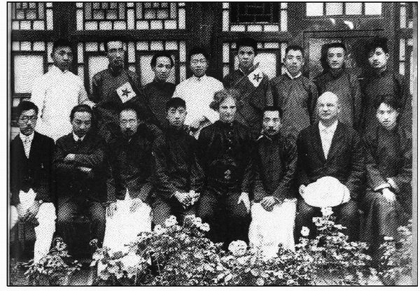 俄罗斯盲诗人爱罗先珂与八道湾的周氏兄弟（文化辑录）.jpg