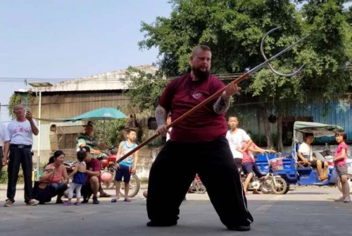 寻根问祖！周家拳发源地来了群“洋弟子”！现场武术交流好精彩……（寻根线索）.jpg