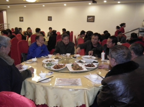 贵州周氏联谊会2013年年会胜利召开（宗亲交流）.jpg