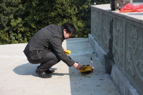 感谢诸暨周新明宗亲：日后宗亲会有什么用得着我的尽管说！（附祭天锡公照片）（宗亲交流）.jpg