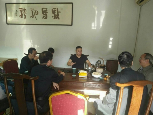 闽周会周扬基会长一行走访在榕周氏企业家（周氏企业）.jpg