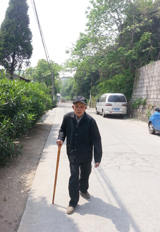 我和二祖父绍兴安昌西扆山祖墓行记（文化辑录）.jpg