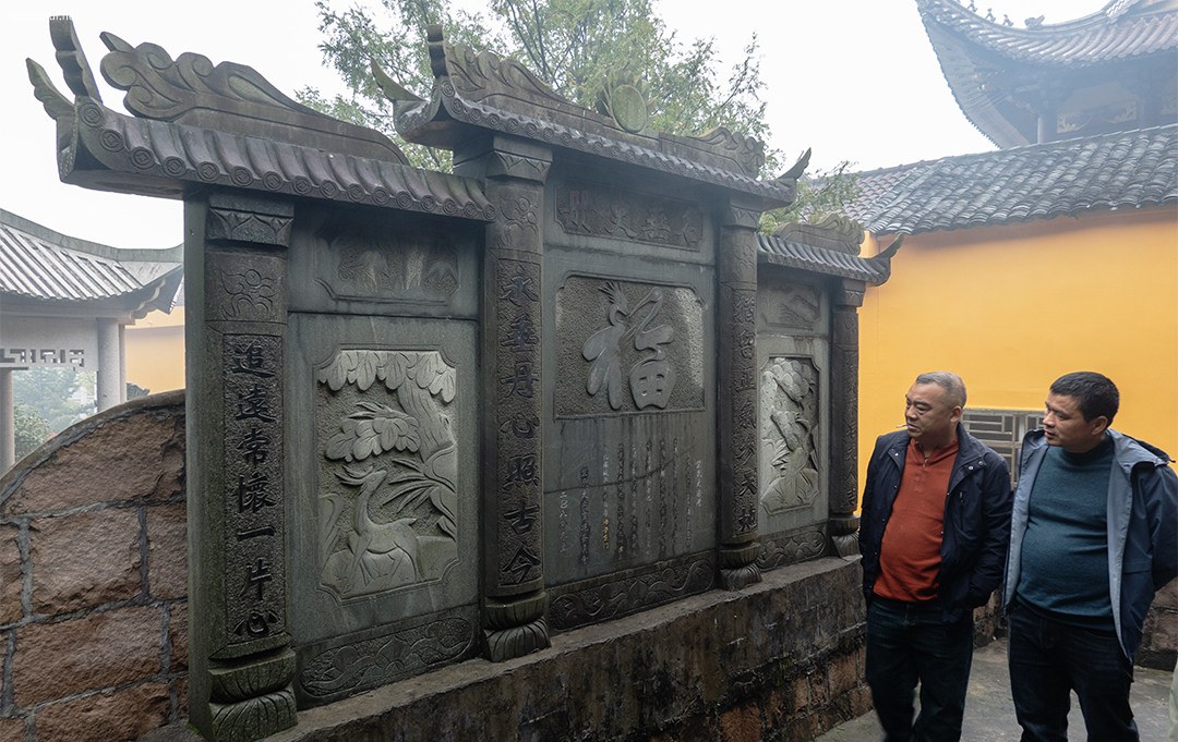 zhuf_fa523fdacc1ad989cd21627d.jpg
