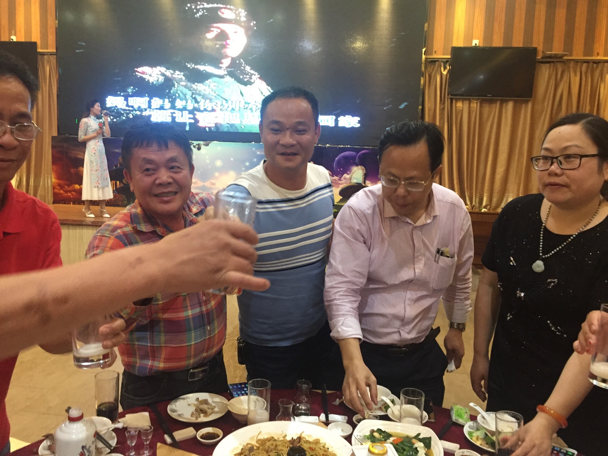 海南省朱熹研究会与上海朱子文化促进会联谊活动在海南万宁成功举行！（宗亲纪事）.jpg