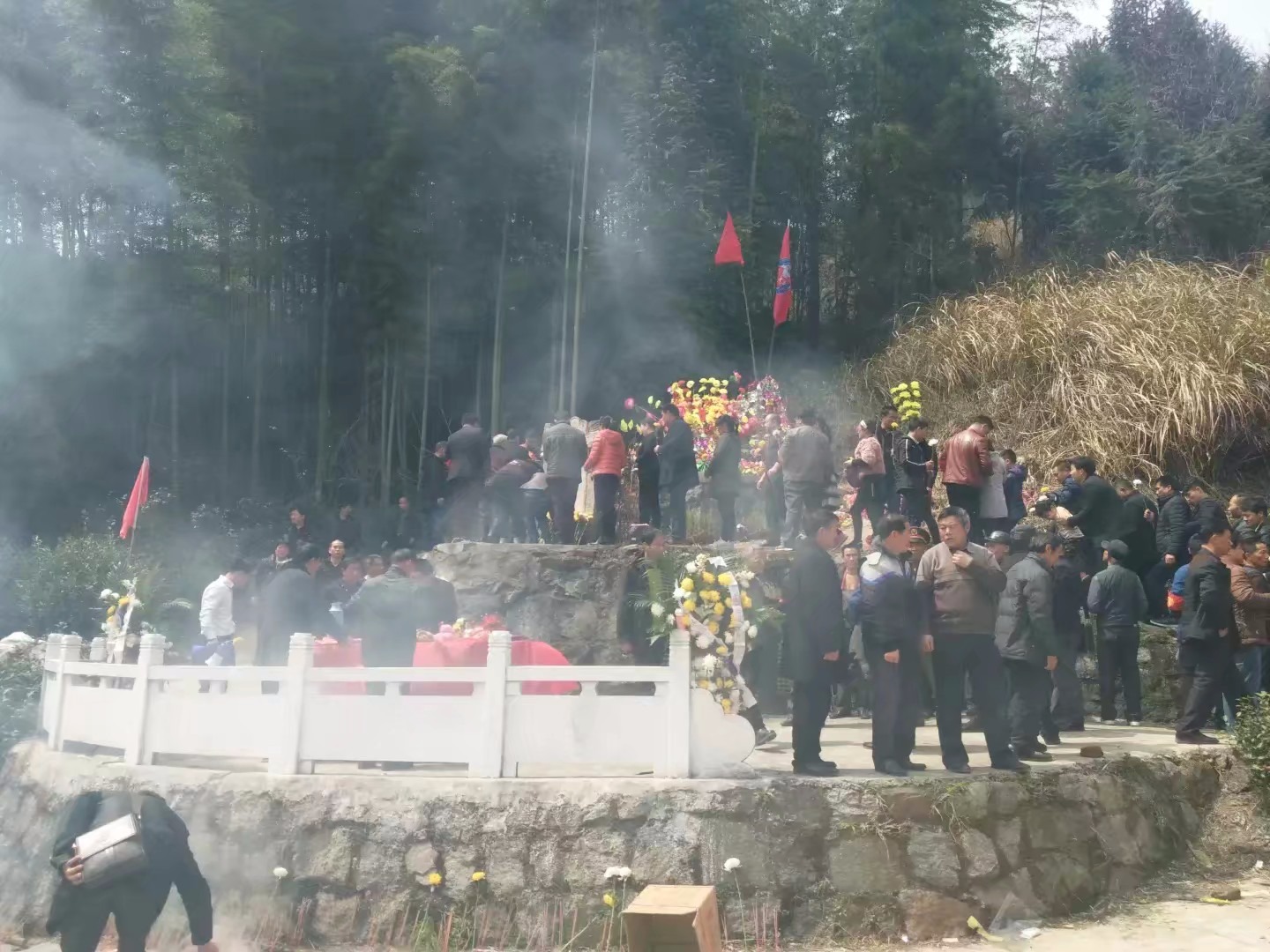 沛国郡敦本堂朱氏祭拜二世祖宝一公（文化史料）.jpg