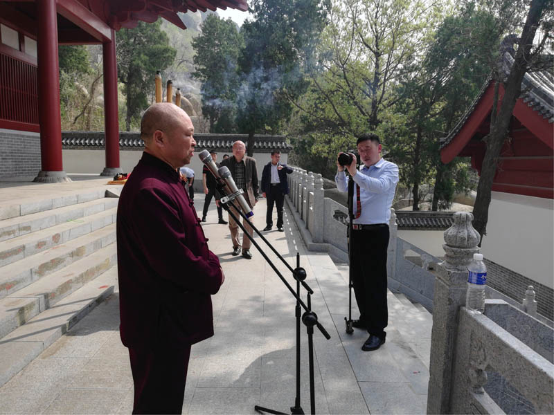 全国朱氏族人代表在世界朱氏族人发祥地邹城峄山举办祭祀活动 ...（祭祖纪事）.jpg