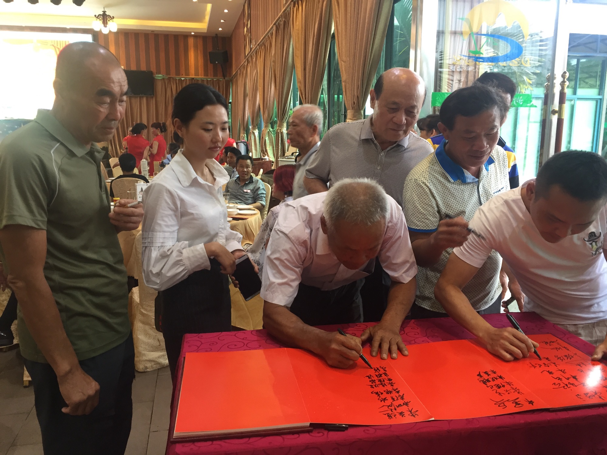 海南省朱熹研究会与上海朱子文化促进会联谊活动在海南万宁成功举行！（宗亲纪事）.jpg