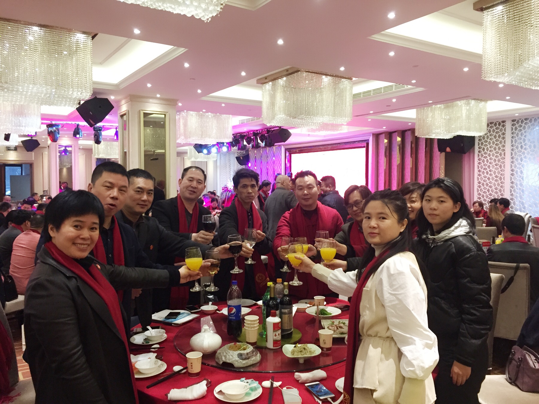上海朱子文化促进会“一带一路共同发展暨2018迎春联谊会”隆重举行！（宗亲纪事）.jpg