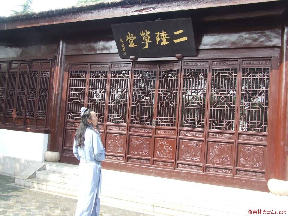 57de953254629cee_00_ab0ec31015cd.jpg
