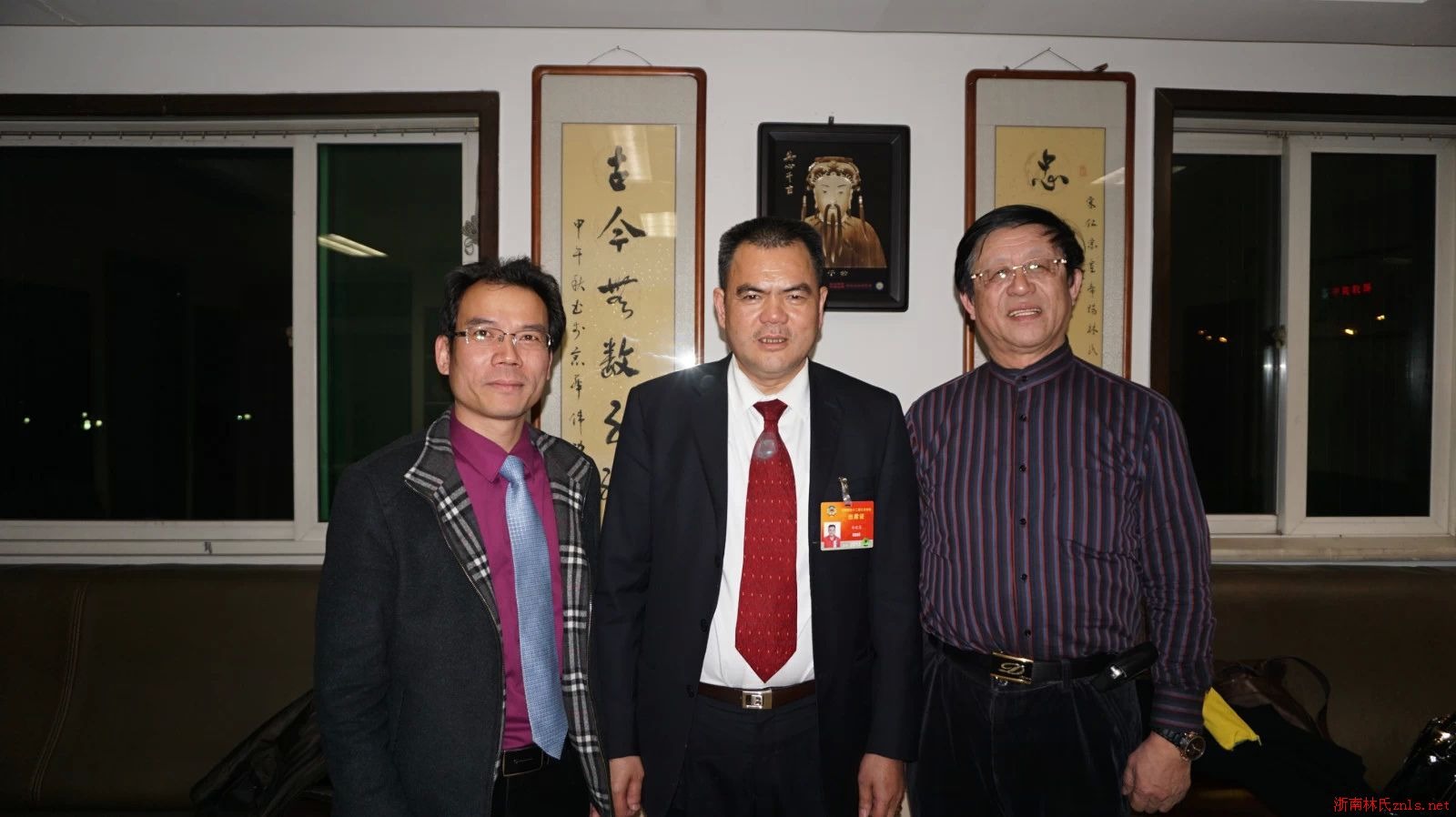 ae5385c95ae365ed_04_842a256b0ac9.jpg
