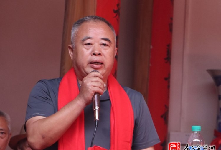 zuo_14e9e96988b24334126f77.jpg