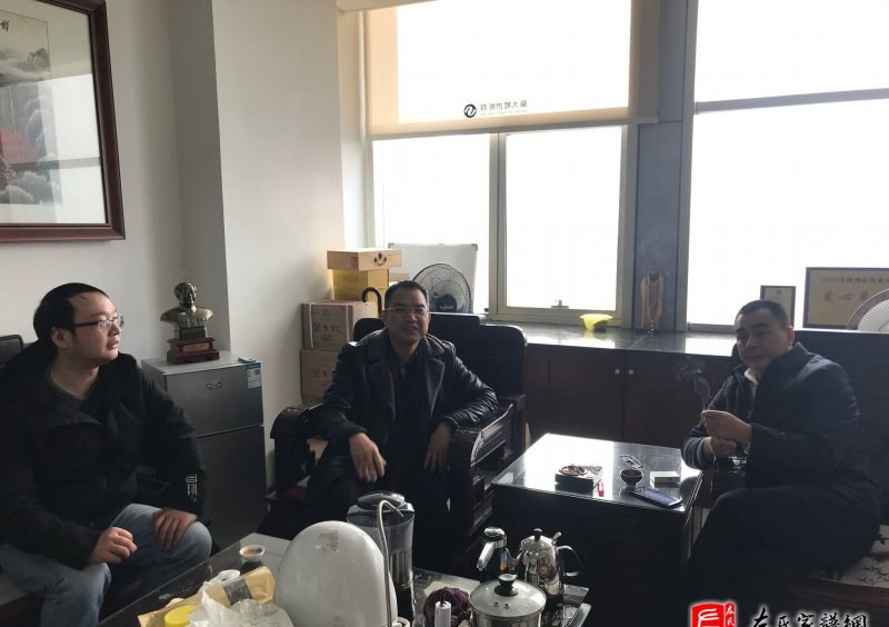 zuo_17f7616c489ac58b100e86.jpg