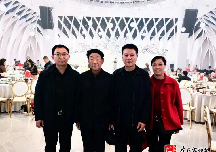 zuo_19e7150389d6911d9260bd.jpg