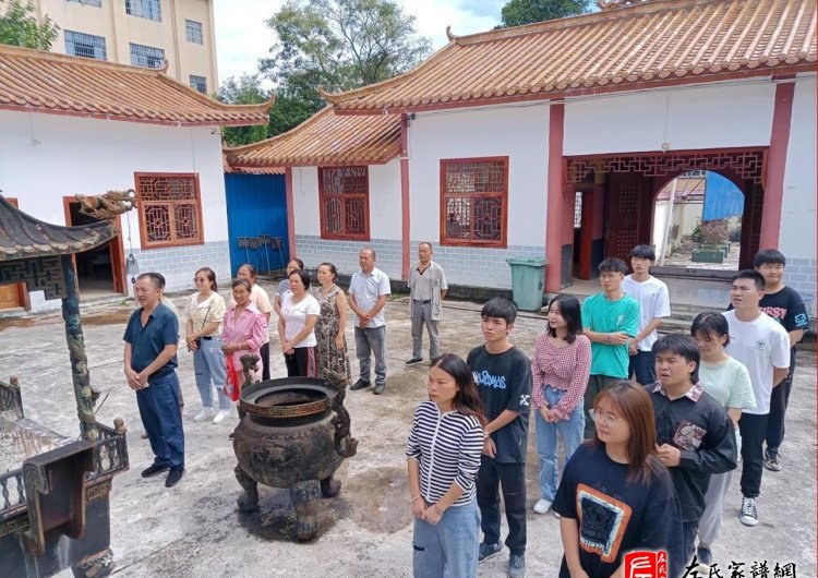 zuo_21f5fc3a21ea12cde9dde9.jpg