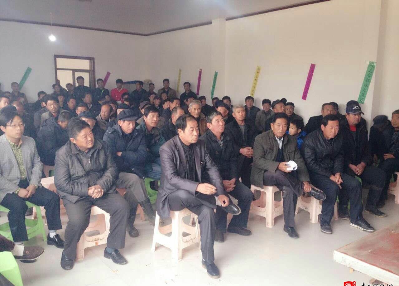 zuo_2320405eed24eaa213e135.jpg