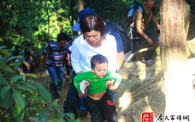 zuo_308f300378bf15791ad4f6.jpg
