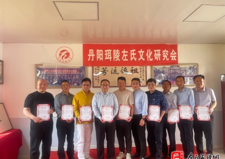 zuo_34d7aed9269fd84566445e.jpg