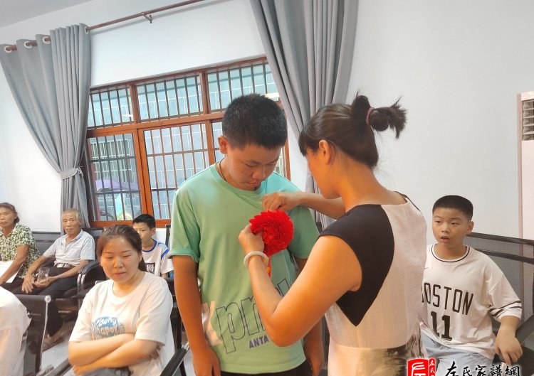 zuo_3ffaea950e4bb915eb323a.jpg