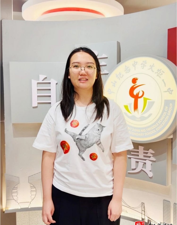 zuo_406ff251e285601f23499e.jpg