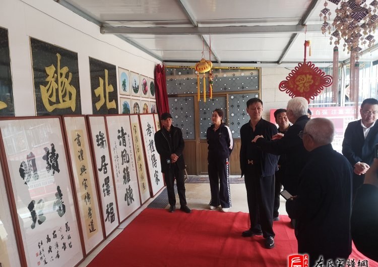 zuo_432bf18ef3c1a52c900c6b.jpg