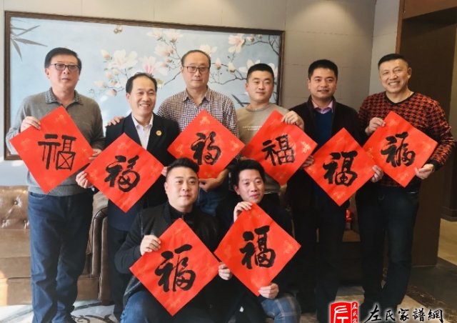 zuo_43399619722ff42d616c27.jpg