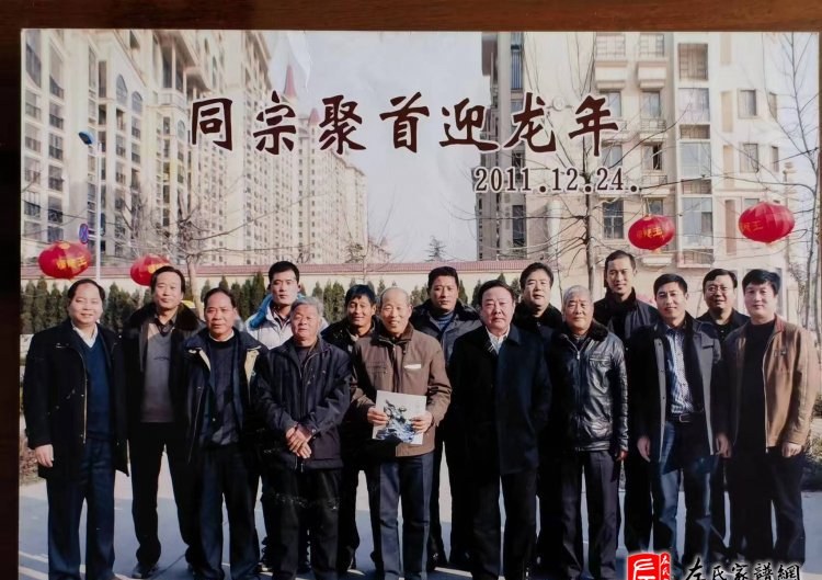 zuo_4491d10a83e590ec424cab.jpg