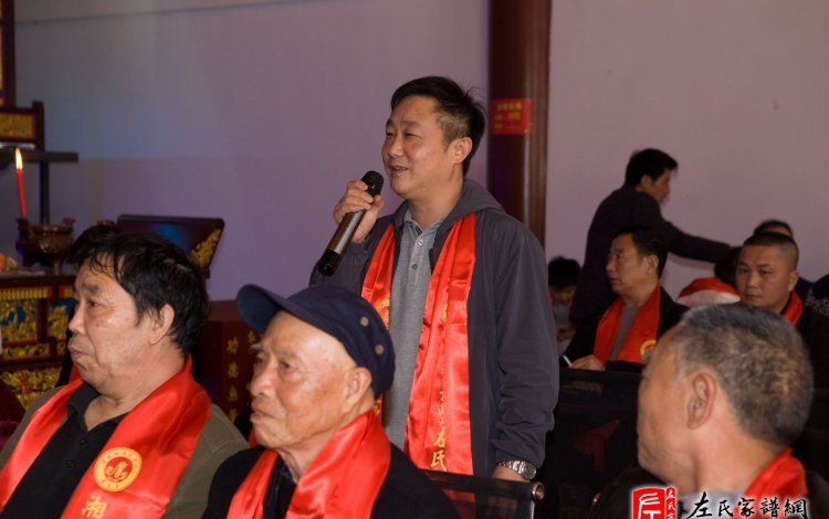 zuo_4f31257d702d7252cb5e35.jpg