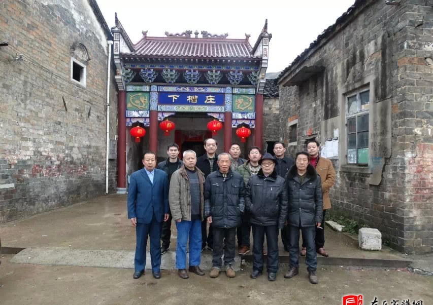 zuo_58ff5ee859235bc9b894fc.jpg