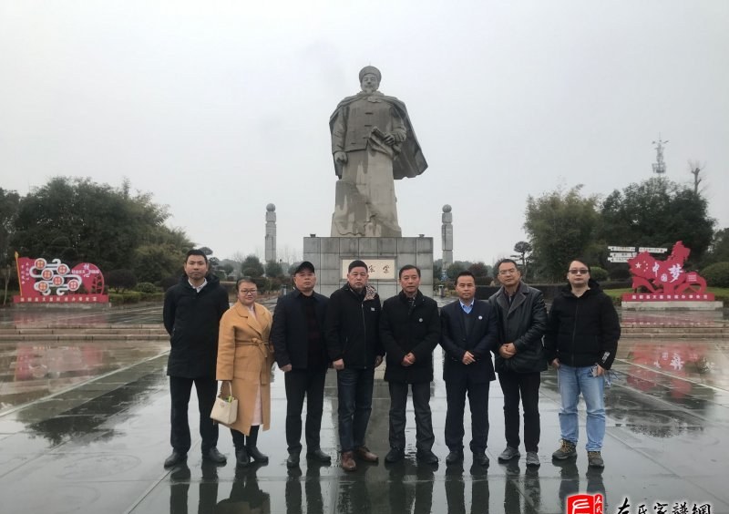 zuo_71503ea568b03cf9e46833.jpg