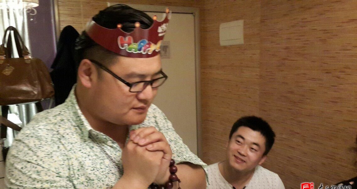 zuo_9c902eb5bc46234be90e32.jpg