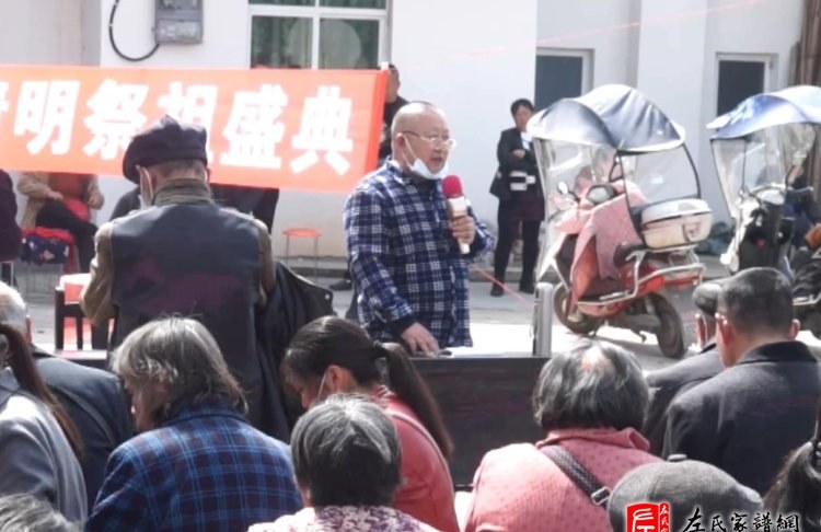 zuo_a07fd2ec1560ff90ed8f3a.jpg