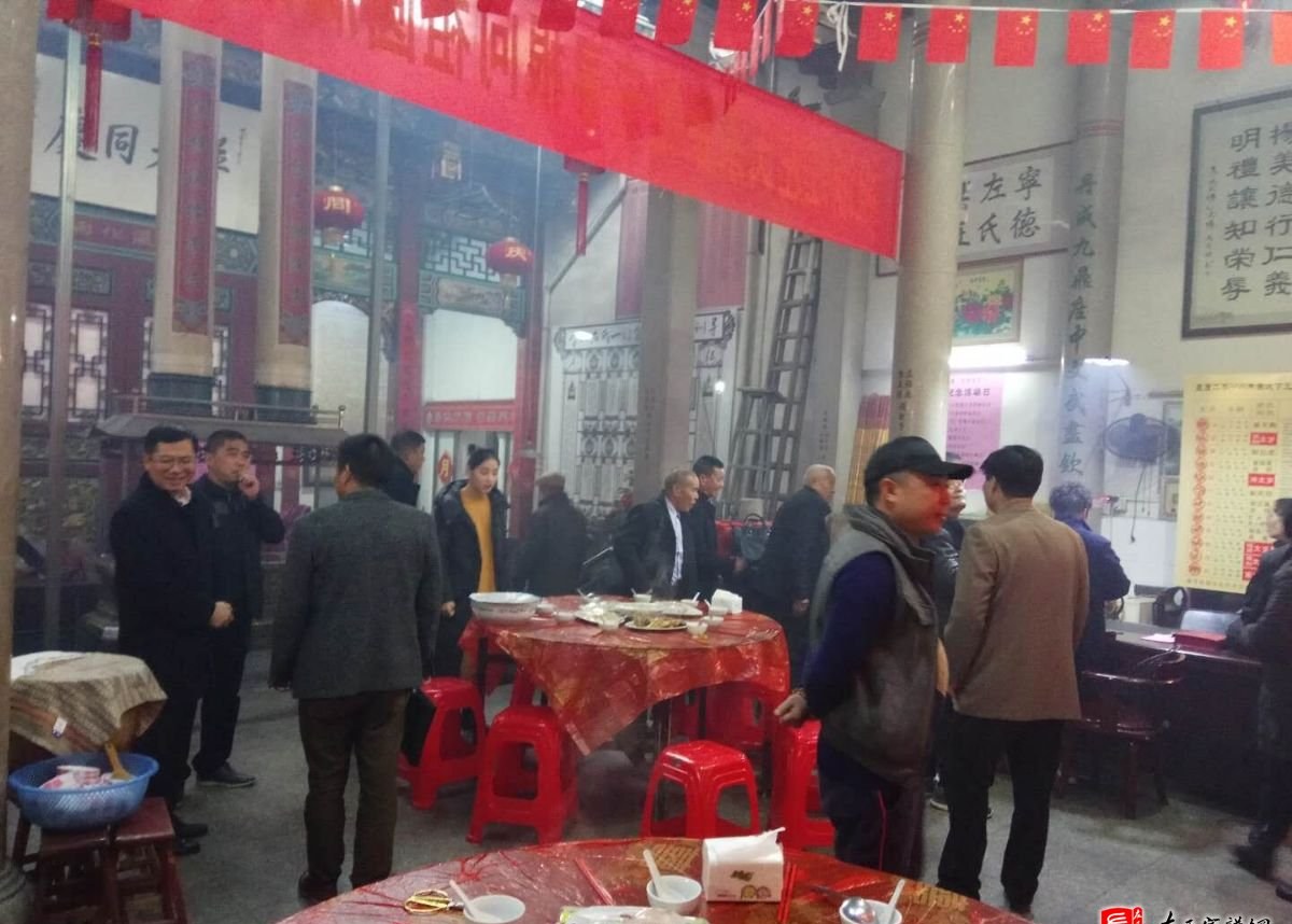zuo_a2bfcf9113a5d6b6b53bb6.jpg