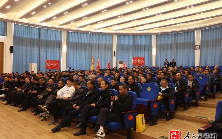 zuo_b5330c28e3cbe7eea4cd00.jpg
