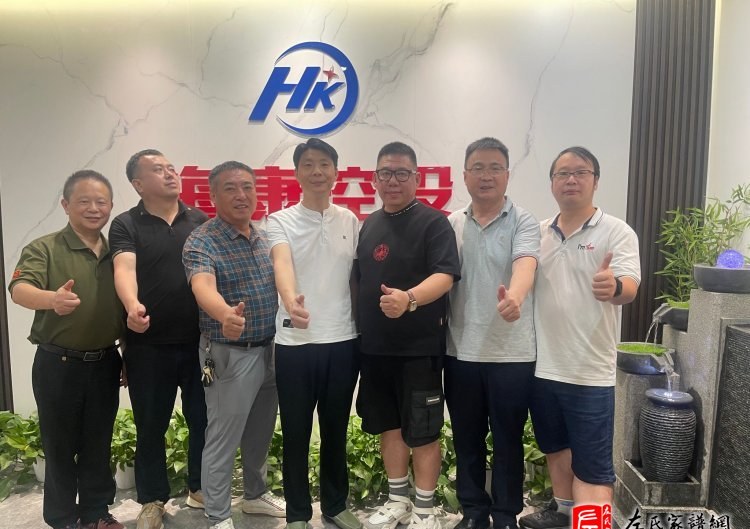 zuo_b9fa406b7a7f19d8de8100.jpg