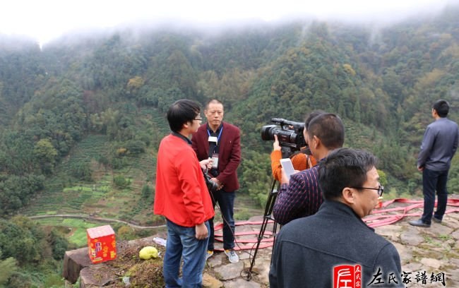 zuo_bd559efa16ec2b92d37628.jpg