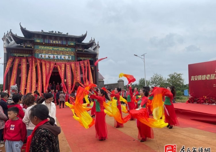 zuo_bed73b797649d40e896962.jpg