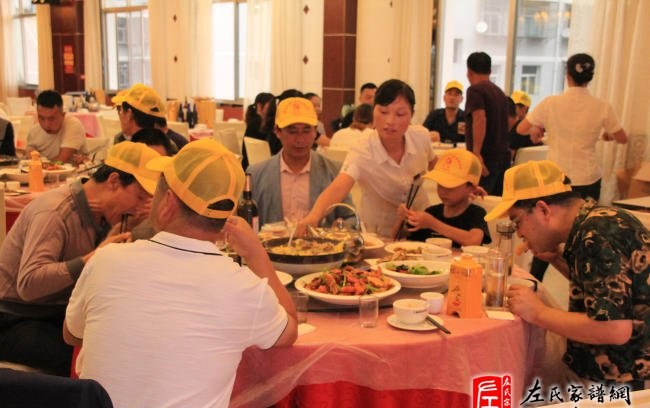 zuo_c2d7b2f9ac2b3ad5ea5966.jpg