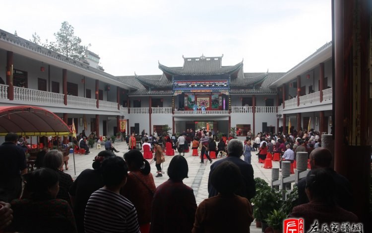 zuo_d88f90e548115d400e11c4.jpg