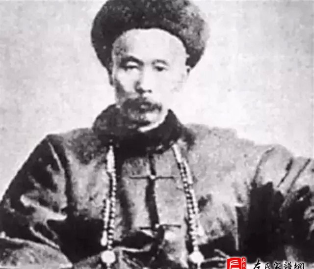zuo_d977a16f7f0944fc650860.jpg