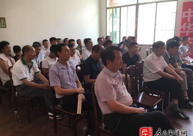 zuo_f09e8c3e3f0bdca115eef1.jpg