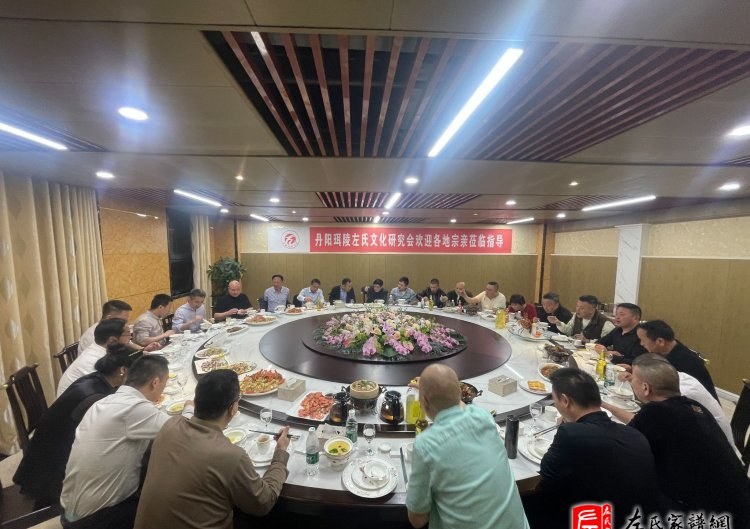 zuo_f09f6ddbe117cc10b6ce58.jpg