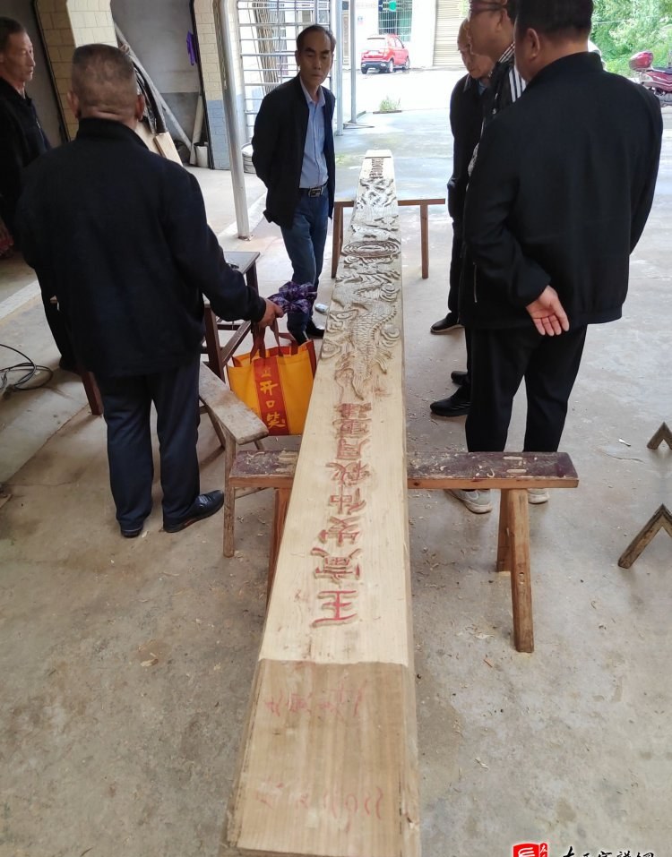 zuo_f385bd356ff8ed7011ae98.jpg