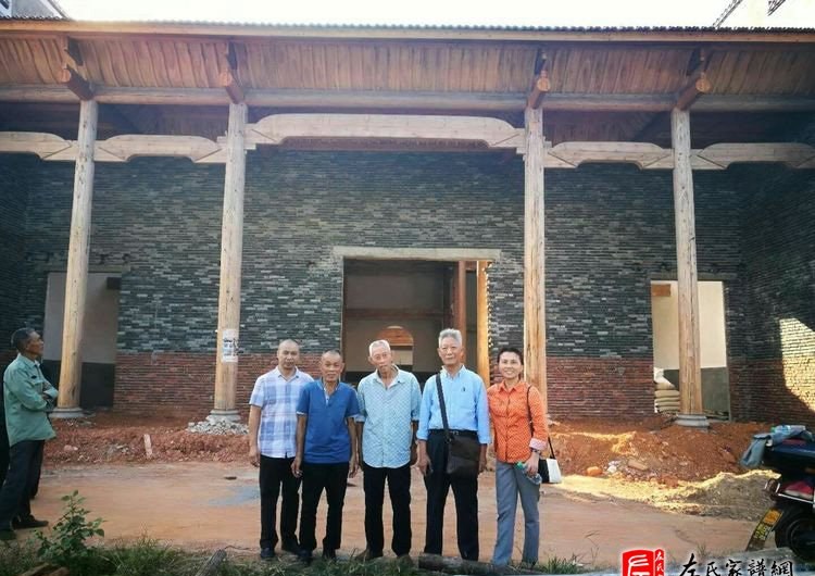 zuo_fc603b360adb8cf0e8db28.jpg