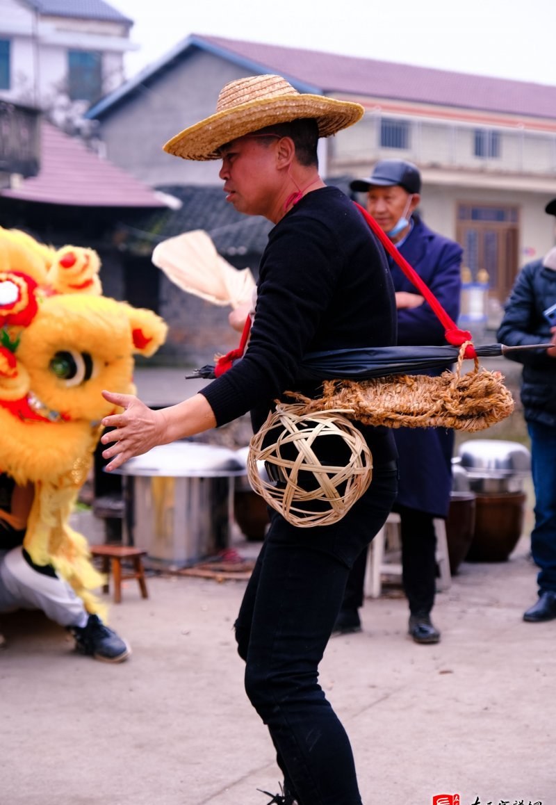 zuo_fd32c24b919b7ffeb1b441.jpg